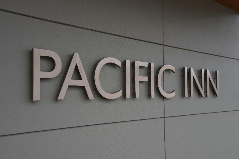 The Pacific Inn ปรินซ์รูเพิร์ต ภายนอก รูปภาพ